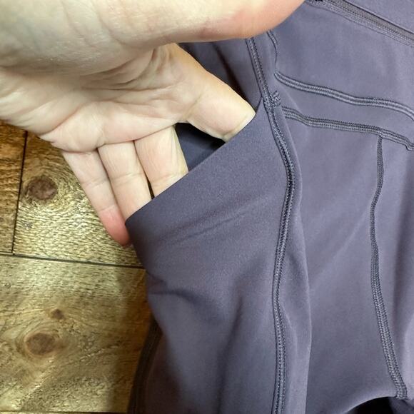 Lululemon Pace Perfect Crop 17” Leggings Boysenberry Size 6 - Picture 12 of 13